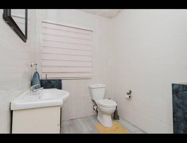 3 BEDROOM APARTMENT FOR SALE IN HALFWAY GARDENS